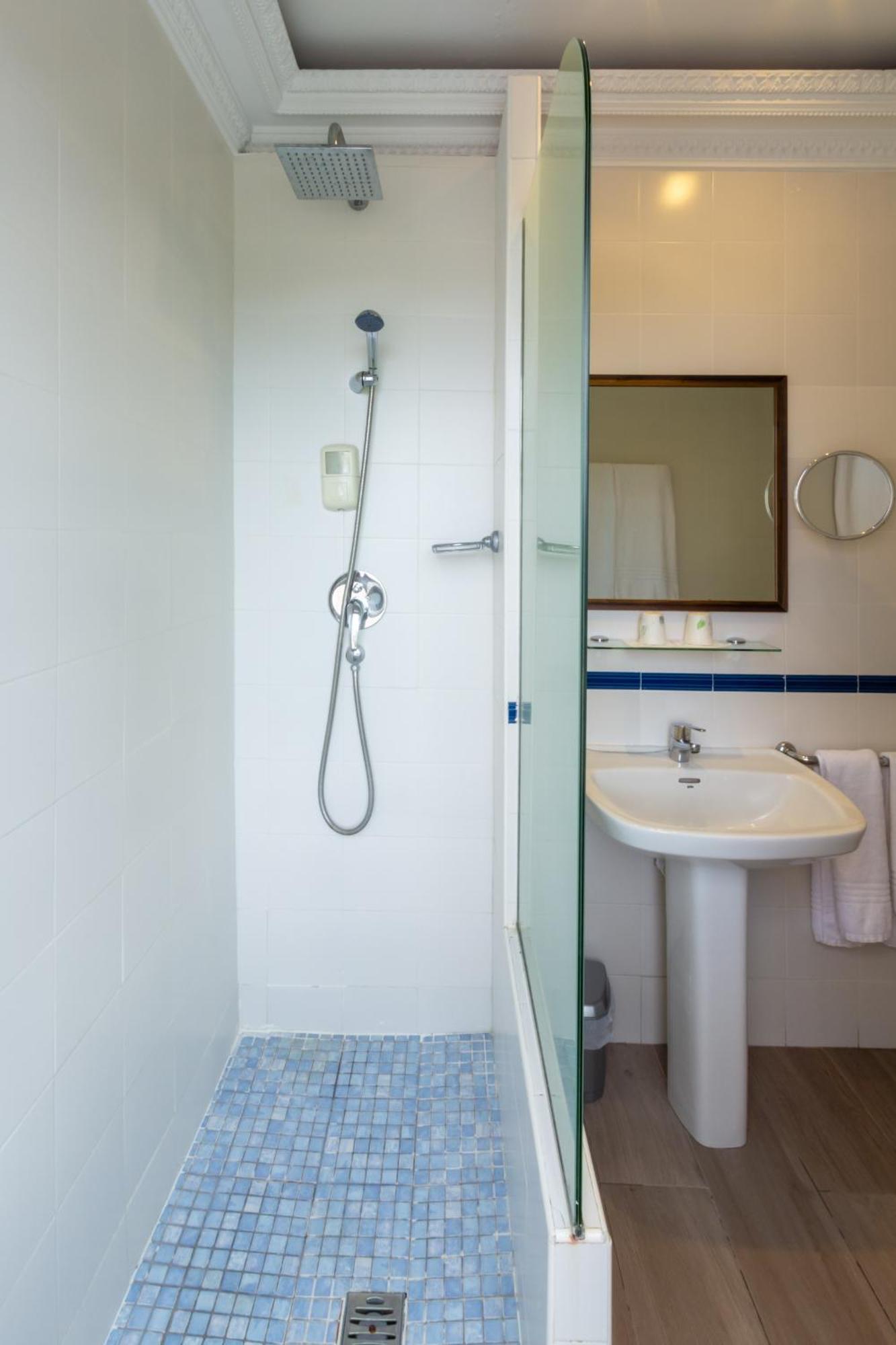 Hotel Marixa La Guardia Extérieur photo